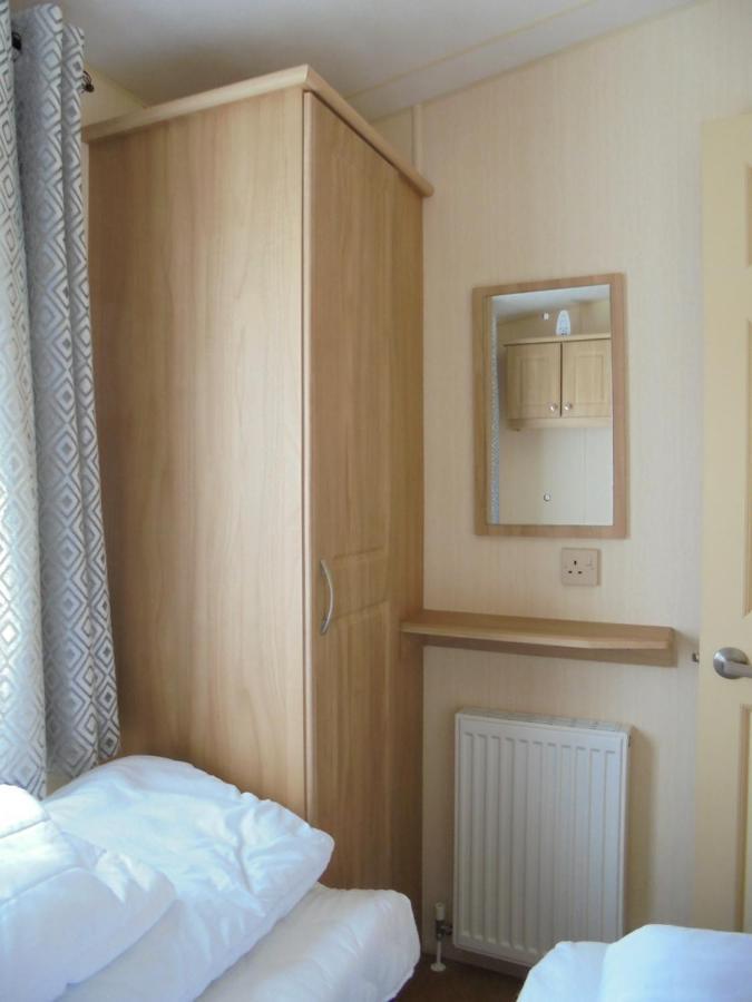 The Wolds: The Wolds:- 6 Berth, Central Heated Ingoldmells Exterior photo